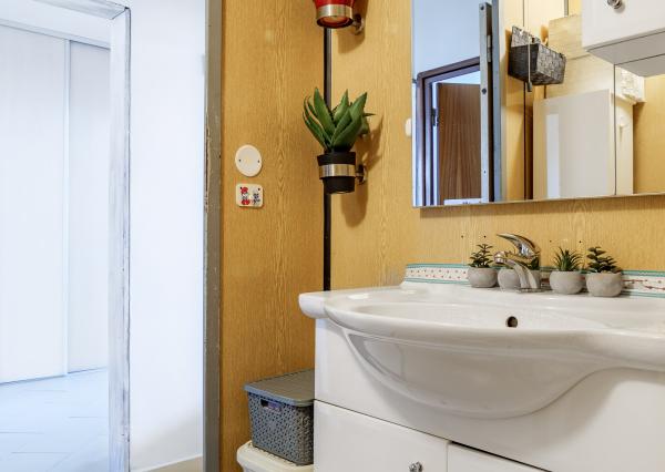 Predaj  3 izbový byt Košice II. - MČ Košice - sídlisko  KVP - REZERVOVANÉ !