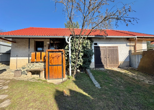 Predaj dom - nebytová budova, pozemok  607 m2, Nižný Klátov