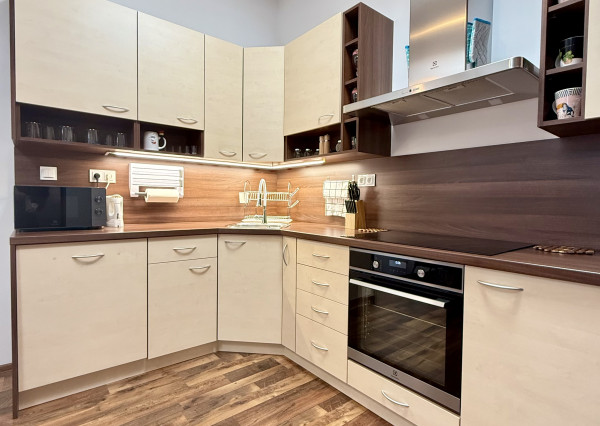 PRENÁJOM - 3-izbový byt, Urbánkova, Košice