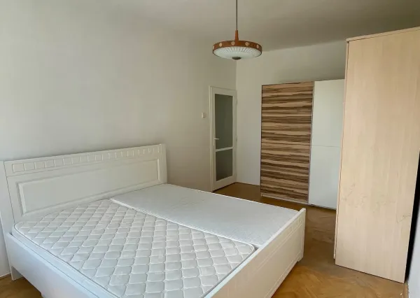 2 izbový byt  Podhradová