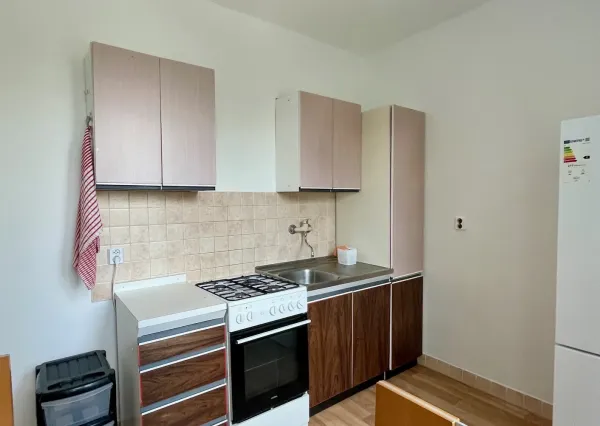 2 izbový byt  Podhradová