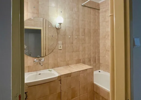 2 izbový byt  Podhradová