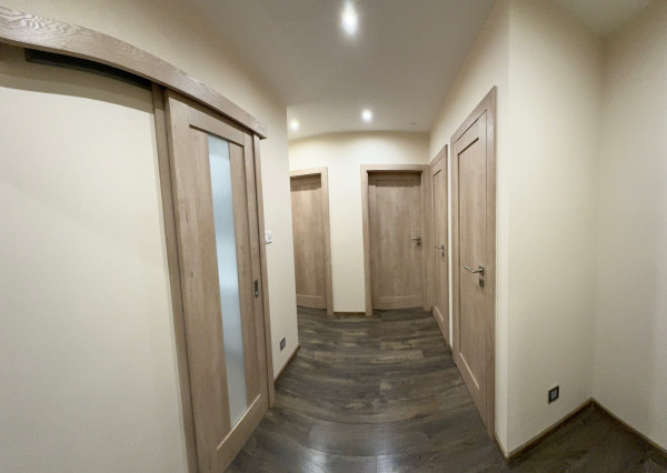 Pekný 2 izbový byt po novej rekonštrukcii na prenájom