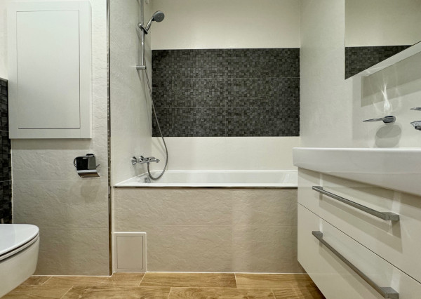 Pekný 2 izbový byt po novej rekonštrukcii na prenájom