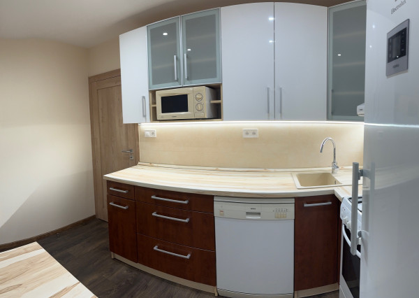 Pekný 2 izbový byt po novej rekonštrukcii na prenájom