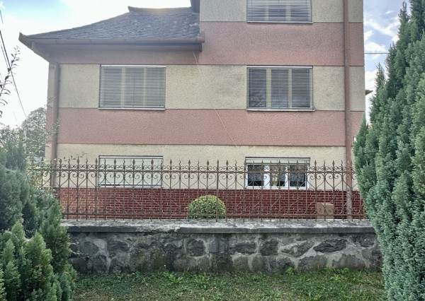 PREDAJ - rodinný dom, BAČKOVÍK