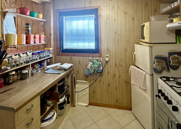 CHATA v obci GEČA na PREDAJ