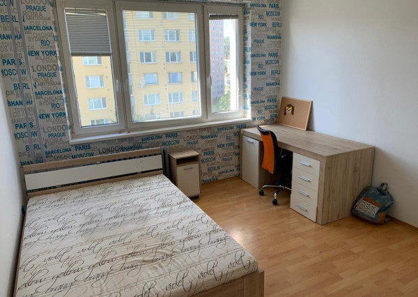 3-izbový byt s loggiou a pivnicou Branisková