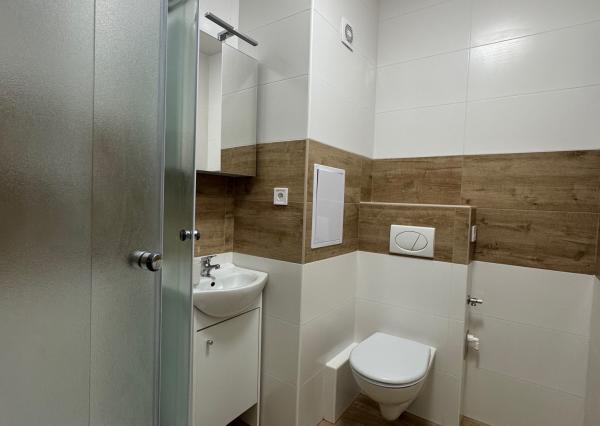 Pekná garsónka po kompletnej novej rekonštrukcii, loggia