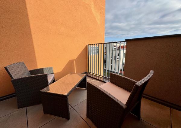 Prenájom 2 izbový byt novostavba terasa výťah parkovanie