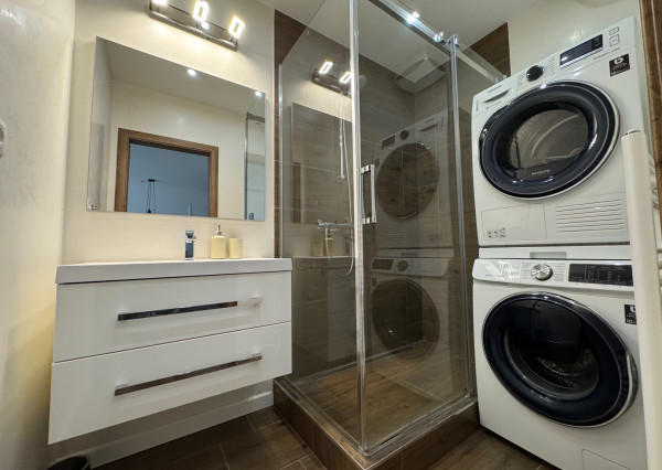 REZERVOVANÉ - Prenájom 2 izbový byt novostavba  + parkovanie