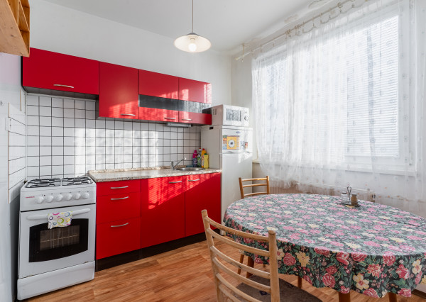 1-izbový byt Bukureštská