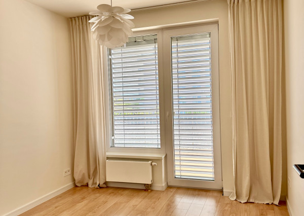 NOVOSTAVBA NOVÁ TERASA  4 izbový byt, terasa, 2 x parkovanie