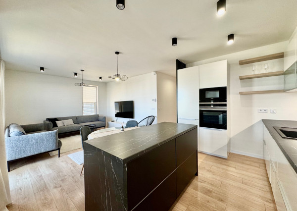 NOVOSTAVBA NOVÁ TERASA  4 izbový byt, terasa, 2 x parkovanie