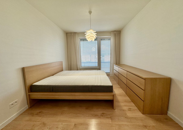 NOVOSTAVBA NOVÁ TERASA  4 izbový byt, terasa, 2 x parkovanie