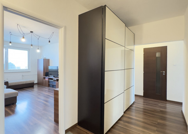 4 izbový zrekonštruovaný byt v Moldave nad Bodvou