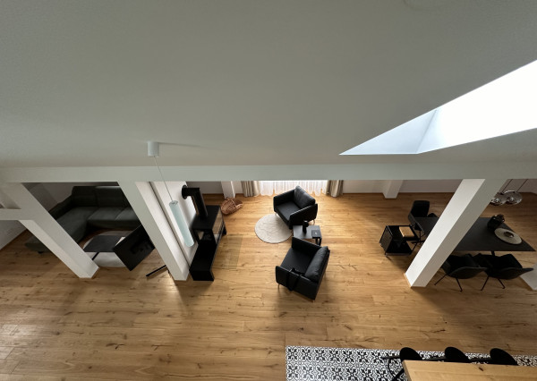 Exkluzívny 4-izbový byt na prenájom