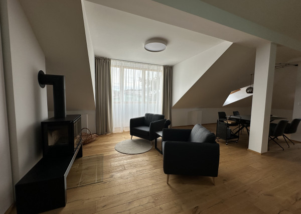 Exkluzívny 4-izbový byt na prenájom