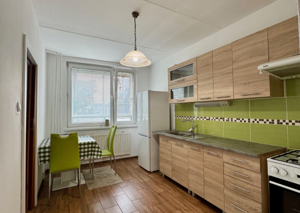 Prenájom 1 izbový byt po rekonštrukcii centrum ul. Fibichova