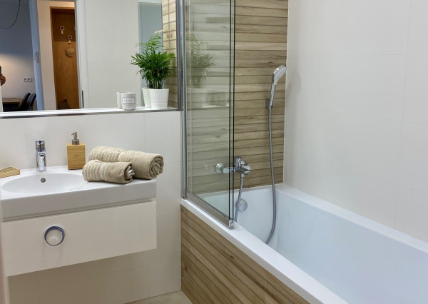 Na prenájom 2-izbový byt v Novej Terase