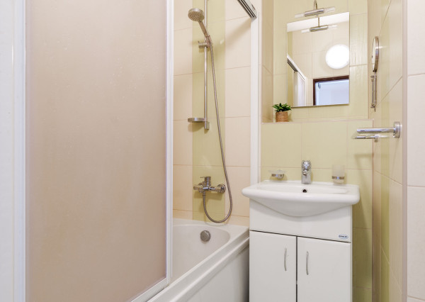 Predaj 2 izbový tehlový byt - top lokalita Košice I. Sever