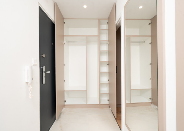 Svetlý 2-izbový byt po novej rekonštrukcii - REZERVOVANÝ