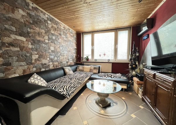 Na predaj 1,5-izbový byt na Jazere