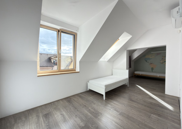 Prenájom rodinného domu Grot