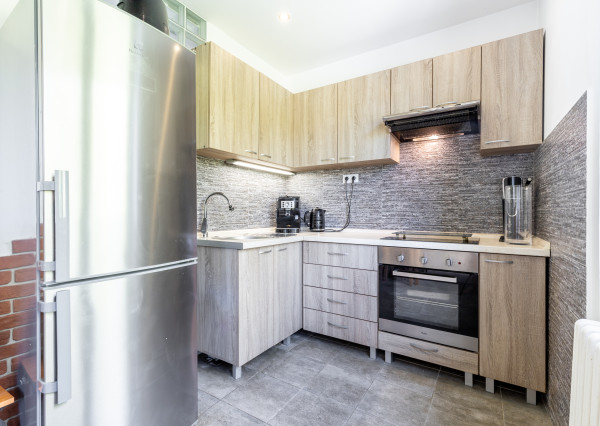 Na prenájom 2-izbovy byt Podhradová