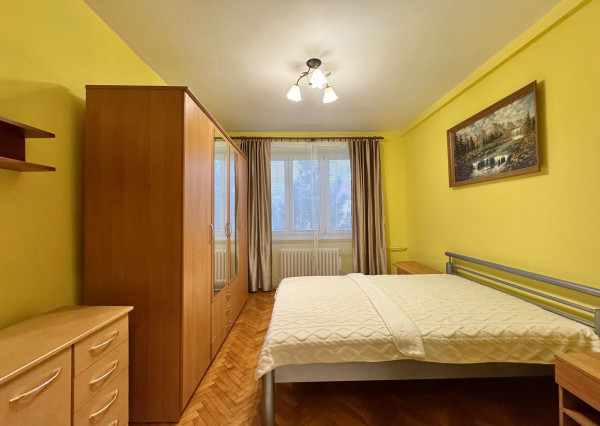 Prenájom 2 izbový tehlový byt po rek. Košice I. Staré mesto