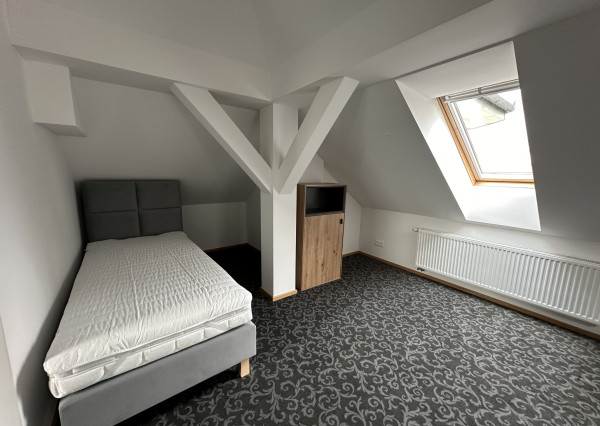 Exkluzívny 4-izbový byt na prenájom