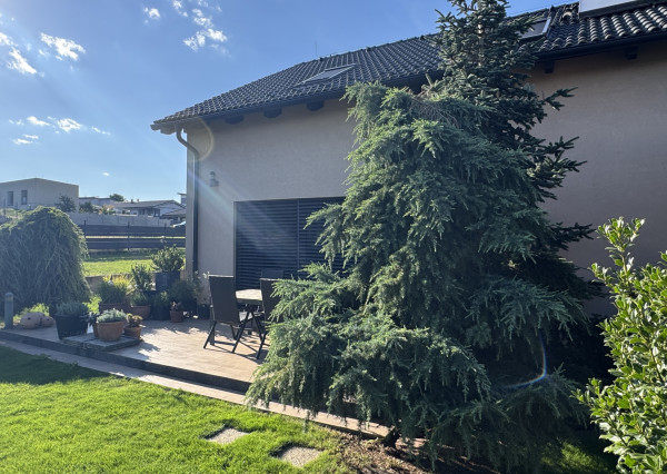 Predaj - novostavba Janovík -  5 izbový rodinný dom, 854 m2