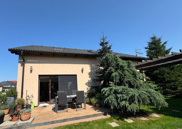 Predaj - novostavba Janovík -  5 izbový rodinný dom, 854 m2