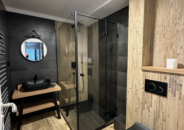 Exkluzívny 4-izbový byt na prenájom