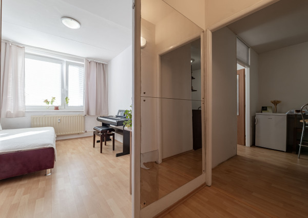 Predaj -  2 izbový byt + kk -  REK,  Košice I. - Staré mesto