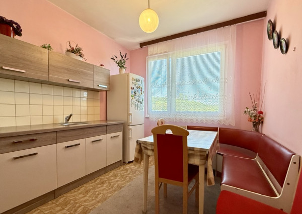 Priestranný 3-izbový byt s loggiou, Čínska, Košice