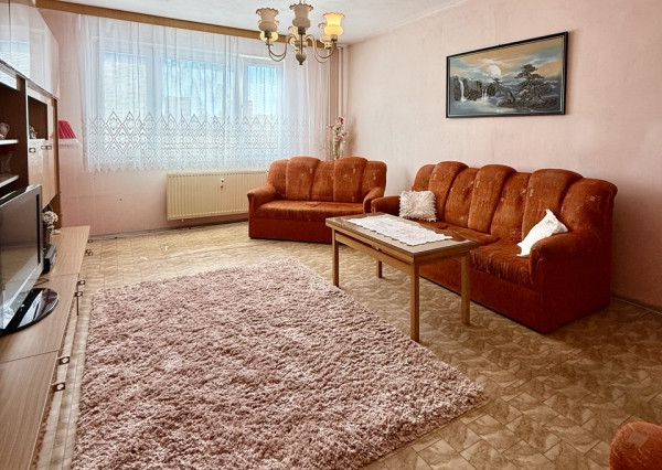 Priestranný 3-izbový byt s loggiou, Čínska, Košice