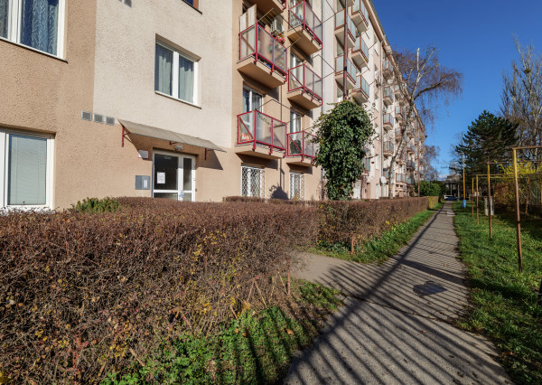 Predaj 2 izbový tehlový byt balkón výťah  Košice I. - Sever