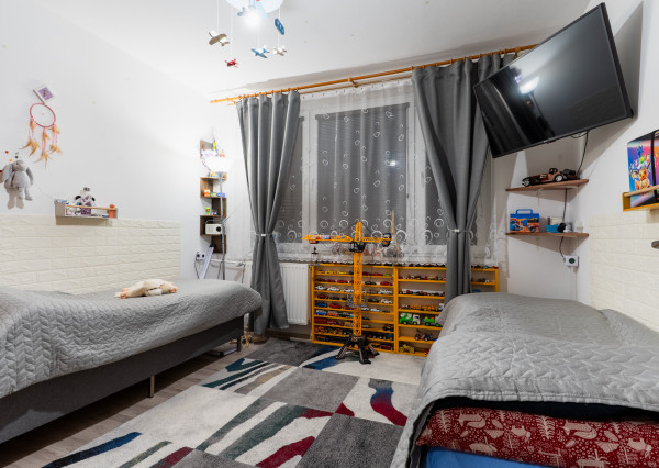 Na predaj 4-izbový byt Kpt.Jaroša nová rekonštrukcia