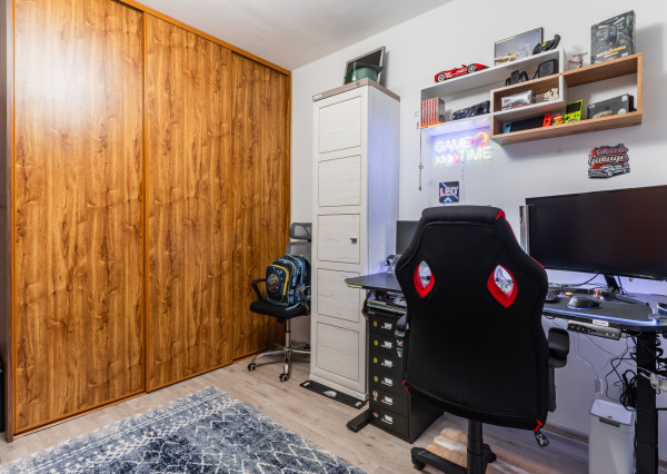 Na predaj 4-izbový byt Kpt.Jaroša nová rekonštrukcia