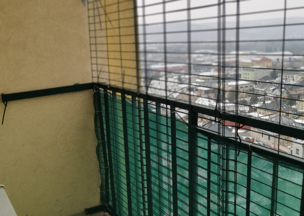 Veľký 3 izbový byt blízko centra