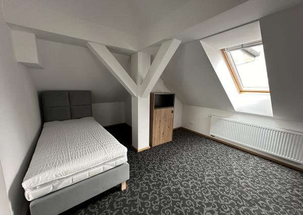 Exkluzívny 4-izbový byt na prenájom