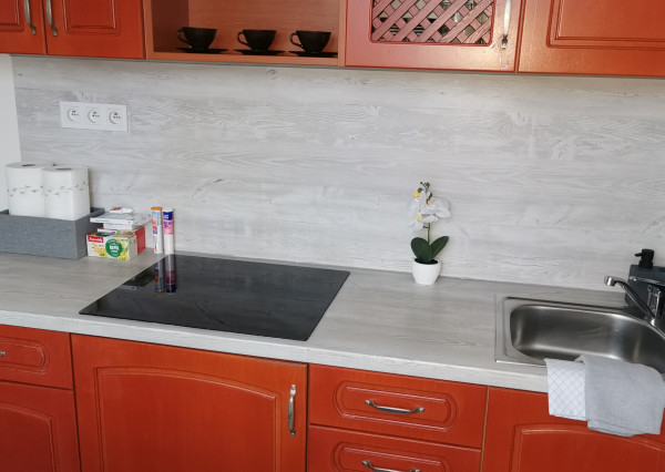 Veľký 3 izbový byt blízko centra