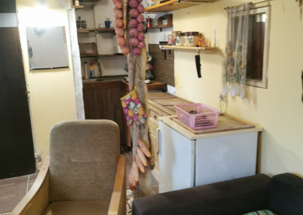 Svinica- Viničný vrch, chata so záhradou na predaj