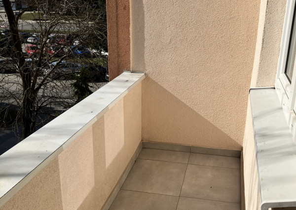 Na prenájom moderný úplne prerobený nezariadený 3-izbový byt