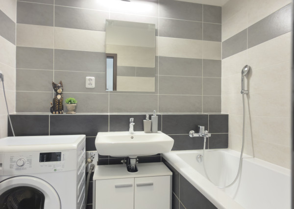 PREDAJ - 2 izbový byt, Adlerova, Košice, BumbleBee