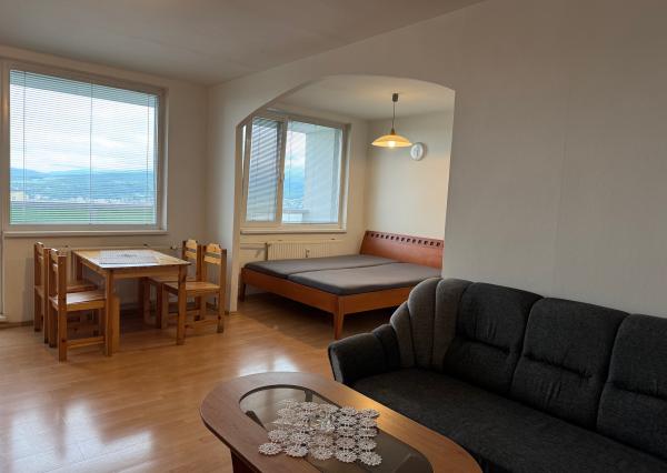 Prenájom  - Pekný veľký 1 izb. byt po rekonštrukcii