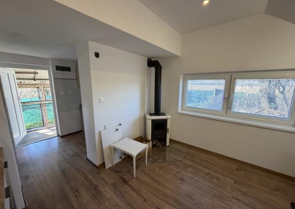 Na predaj pozemok a stavba v obci Ďurkov neďaleko Košíc