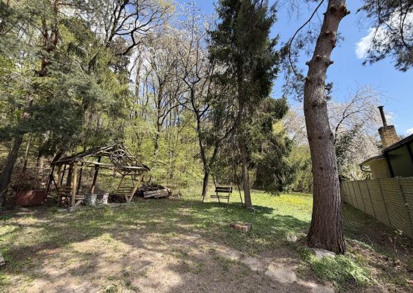 Na predaj pozemok v Myslave na okraji lesa