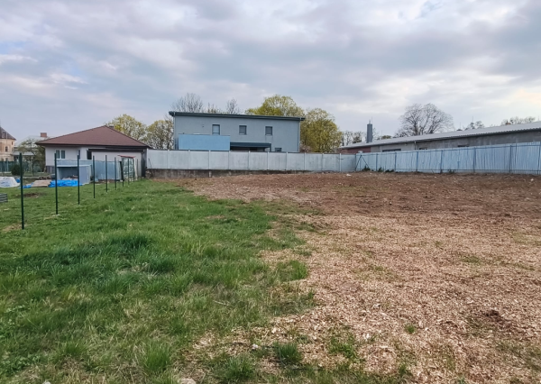 10 árový stavebný pozemok v tichej uličke - Košice - Šaca